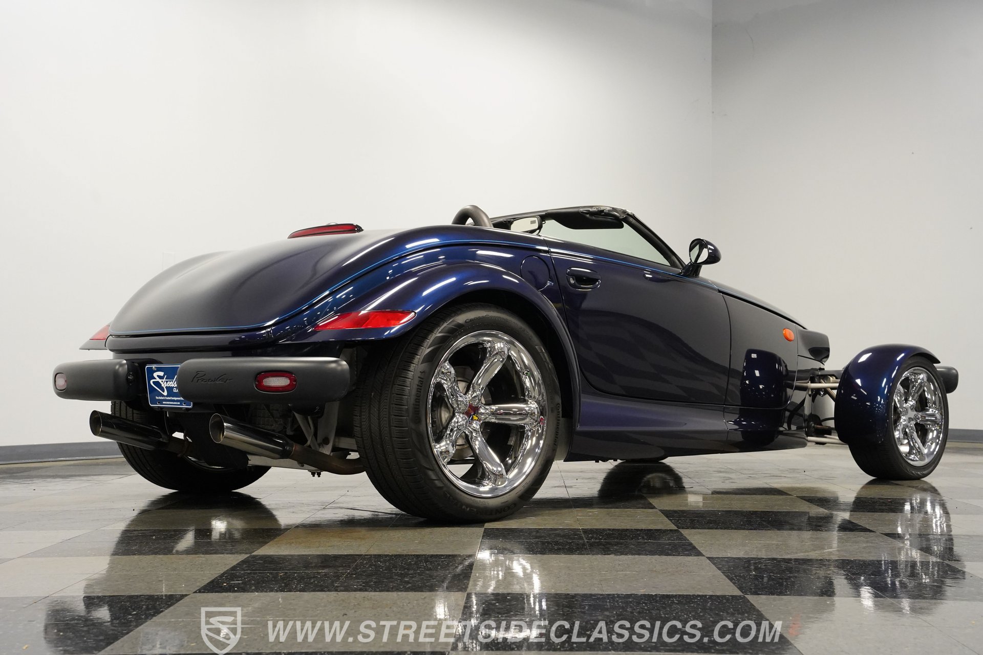 Used 2001 Chrysler Prowler RWD image 28