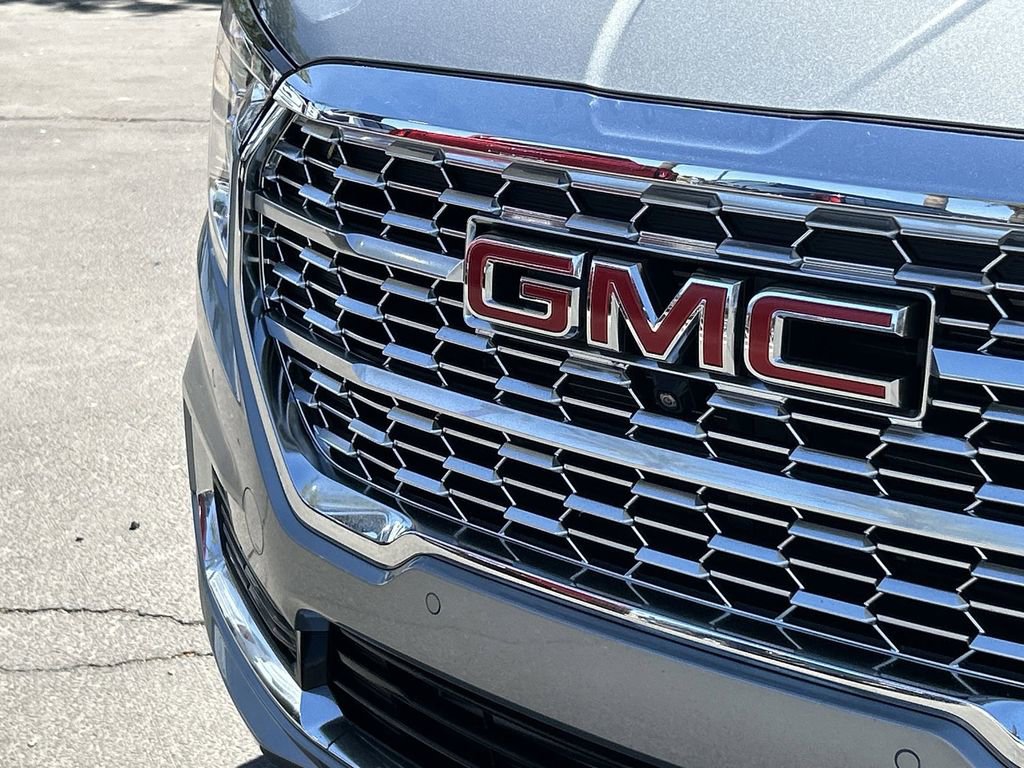 Used 2024 GMC Terrain Denali w/ Denali Premium Package image 31