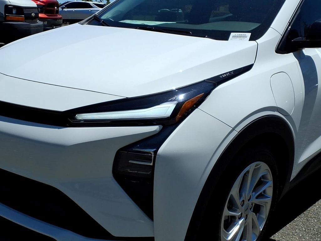 New 2027 Chevrolet Bolt LT FWD image 26