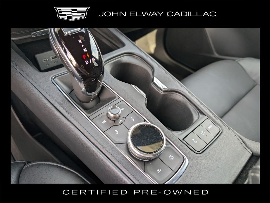 Certified 2023 Cadillac XT4 Premium Luxury w/ Technology Package AWD/4WD image 3