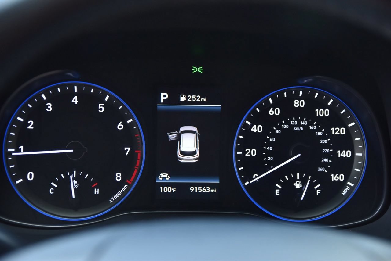 Used 2020 Hyundai Kona Limited AWD/4WD image 24