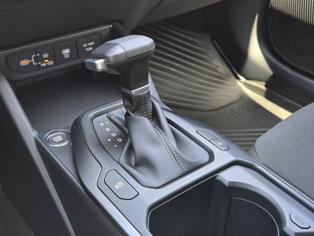 New 2026 Kia K4 FWD image 17