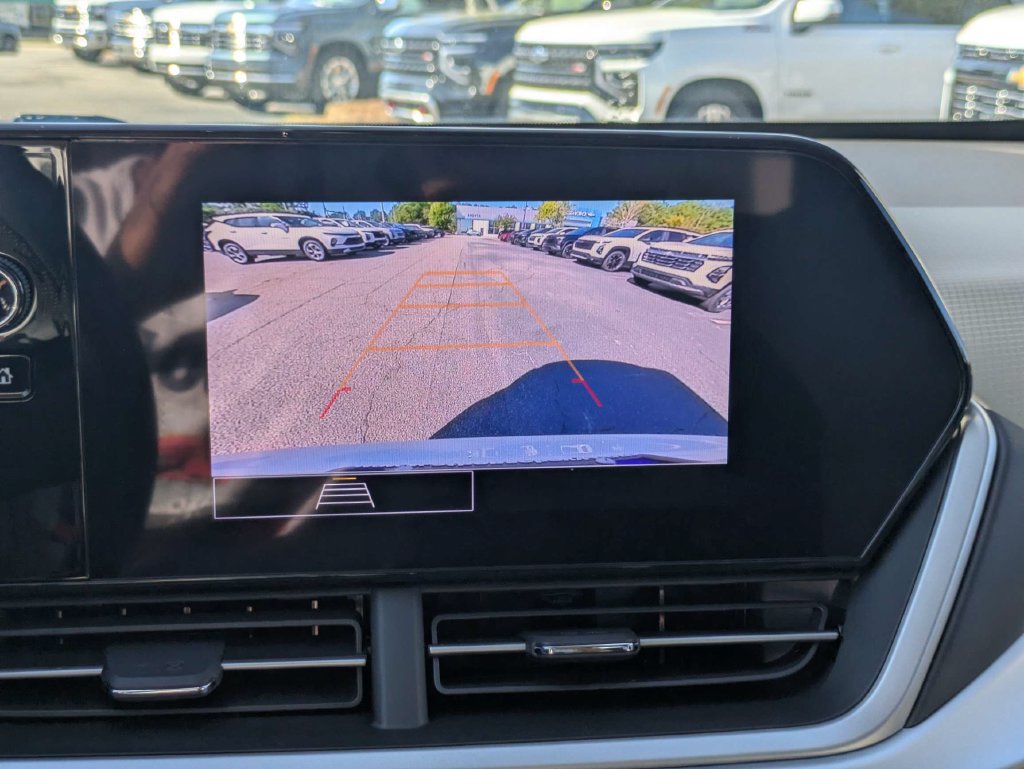 New 2026 Chevrolet Trax LS FWD image 21