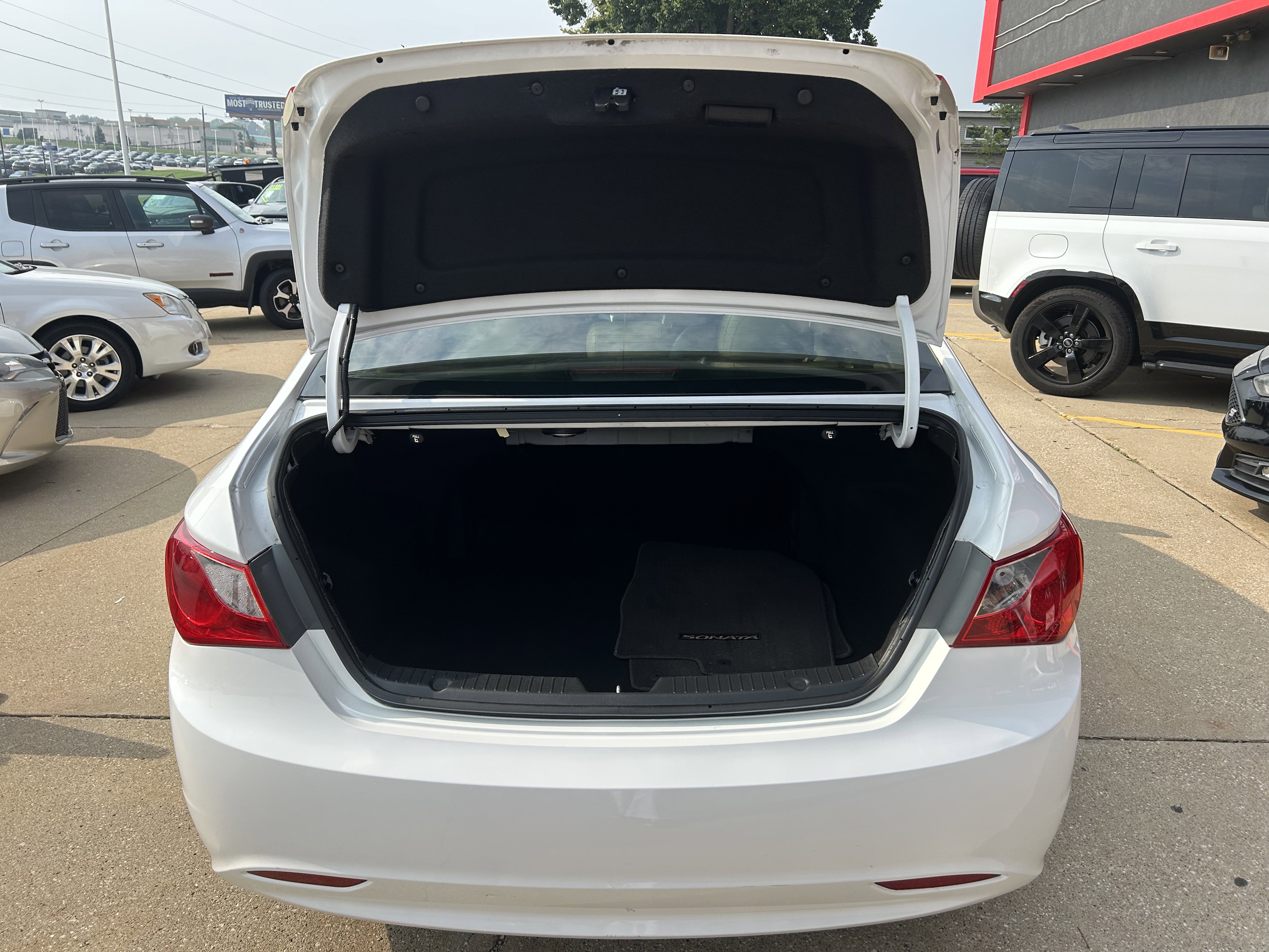 Used 2013 Hyundai Sonata Limited image 8