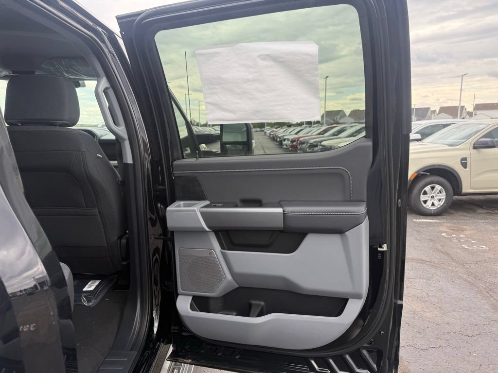 New 2026 Ford F250 XLT w/ XLT Premium Package AWD/4WD image 45