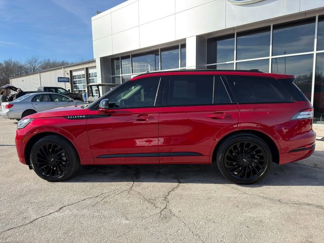 Used 2025 Lincoln Aviator Reserve w/ Equipment Group 201A AWD/4WD image 4