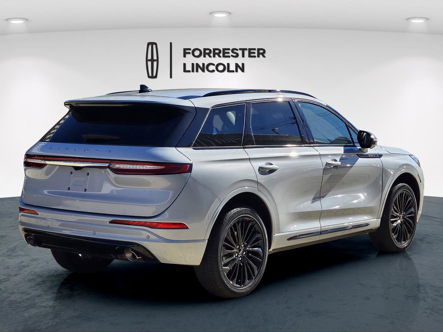 New 2026 Lincoln Corsair Premiere AWD/4WD image 3