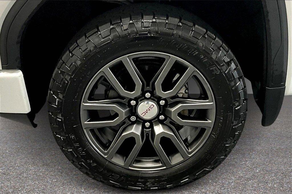 Used 2021 GMC Sierra 1500 AT4 w/ AT4 Value Package image 32