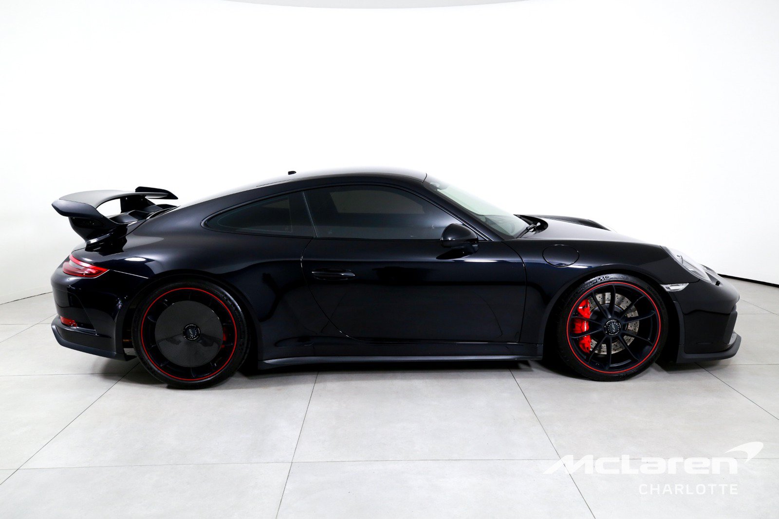 Used 2018 Porsche 911 GT3 RWD image 8