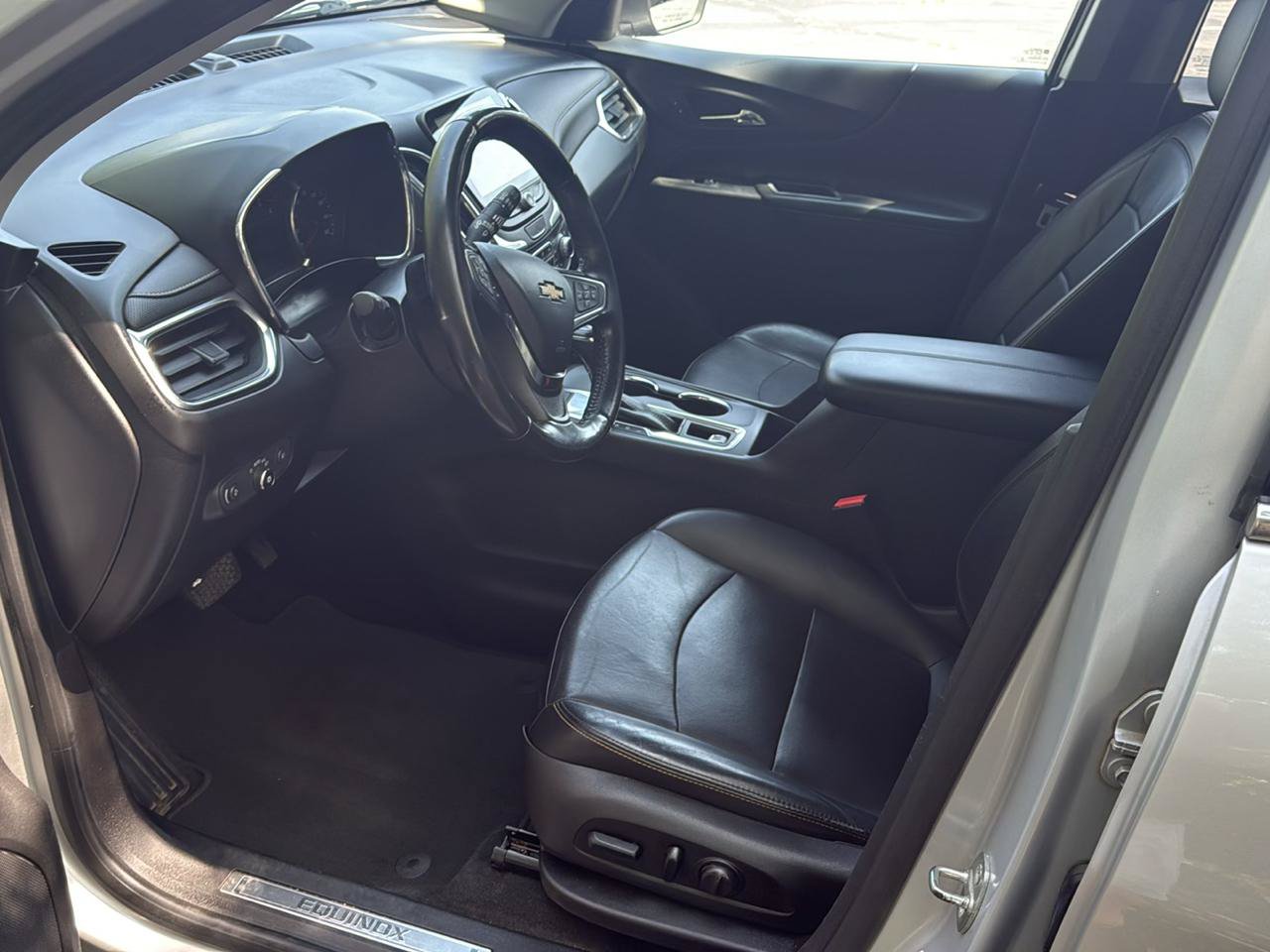 Used 2018 Chevrolet Equinox Premier AWD/4WD image 8
