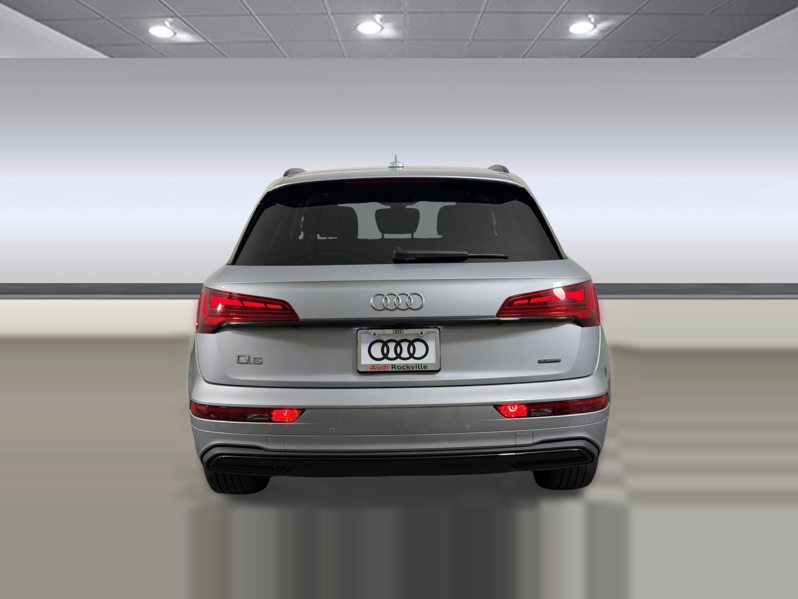 Used 2025 Audi Q5 2.0T Premium Plus AWD/4WD image 10