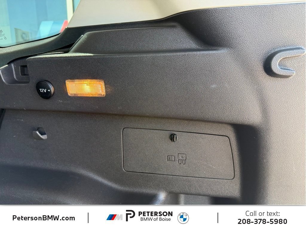 Used 2017 Ford Escape SE AWD/4WD image 10