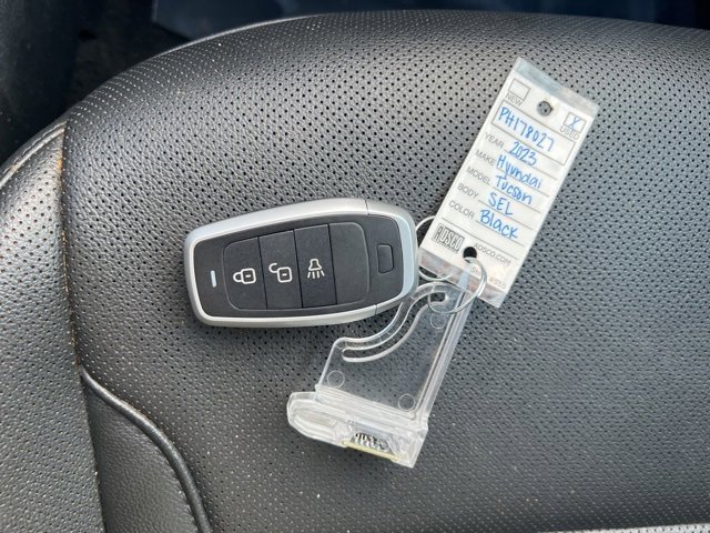 Used 2023 Hyundai Tucson SEL w/ Convenience Package image 37