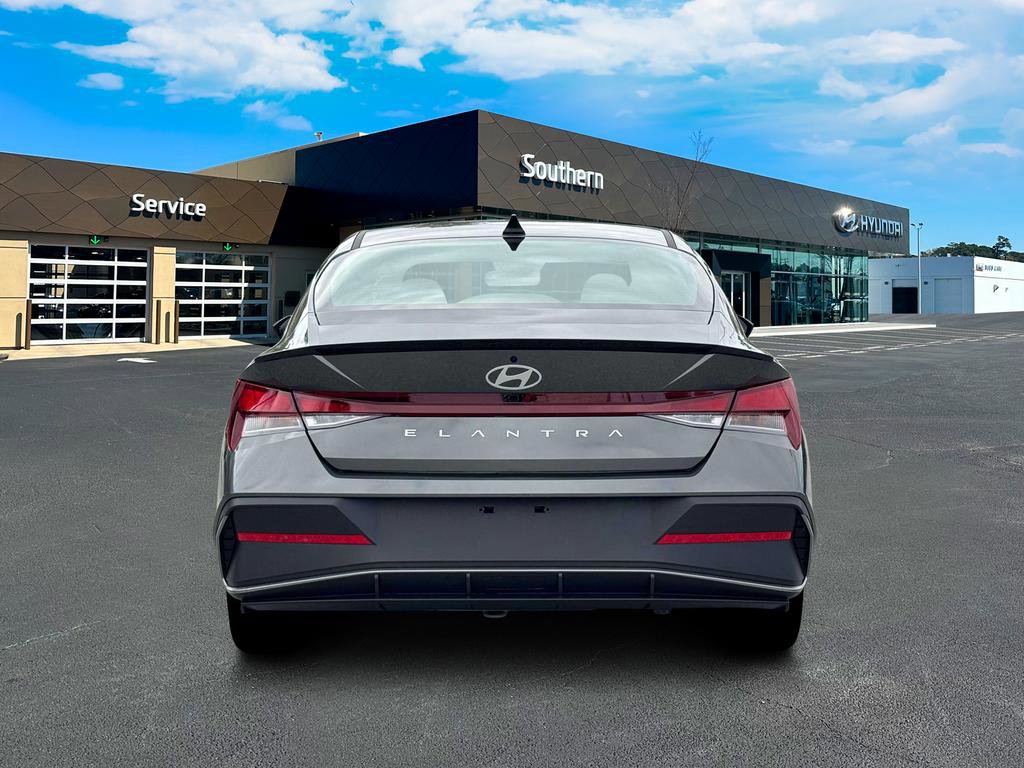 New 2026 Hyundai Elantra Sport FWD image 7