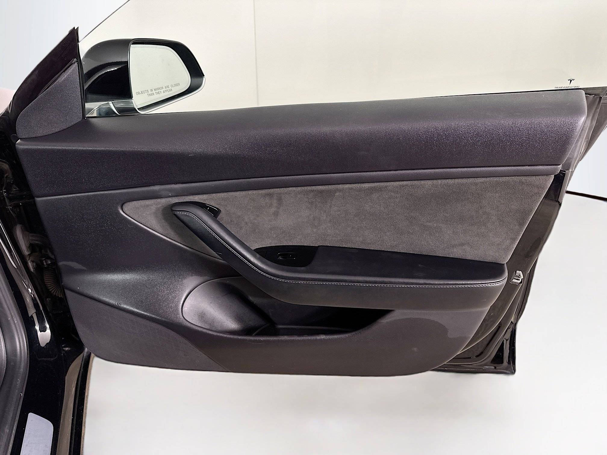 Used 2019 Tesla Model 3 Standard Range Plus image 32