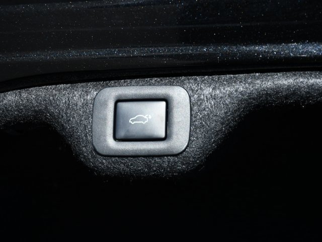 Certified 2025 Lexus ES 350 w/ Premium Package image 30