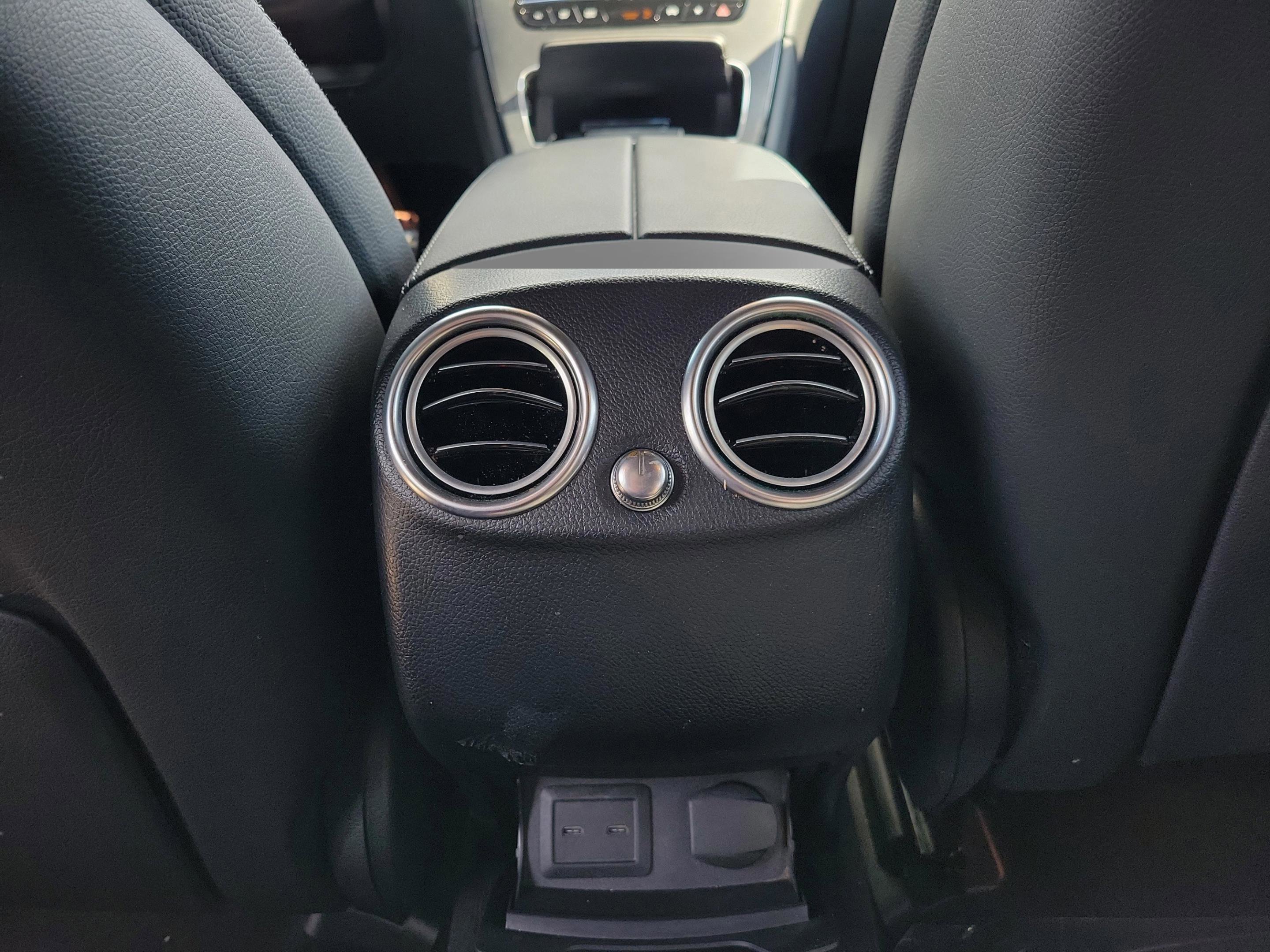 Certified 2022 Mercedes-Benz GLC 300 image 10