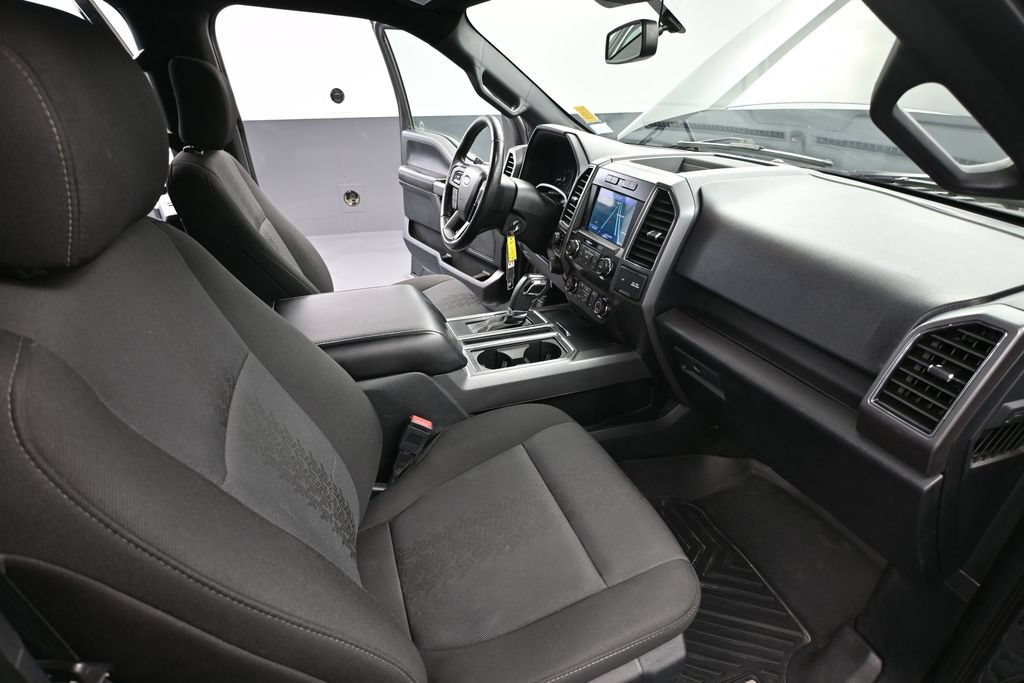 Used 2019 Ford F150 XLT w/ Equipment Group 302A Luxury AWD/4WD image 41