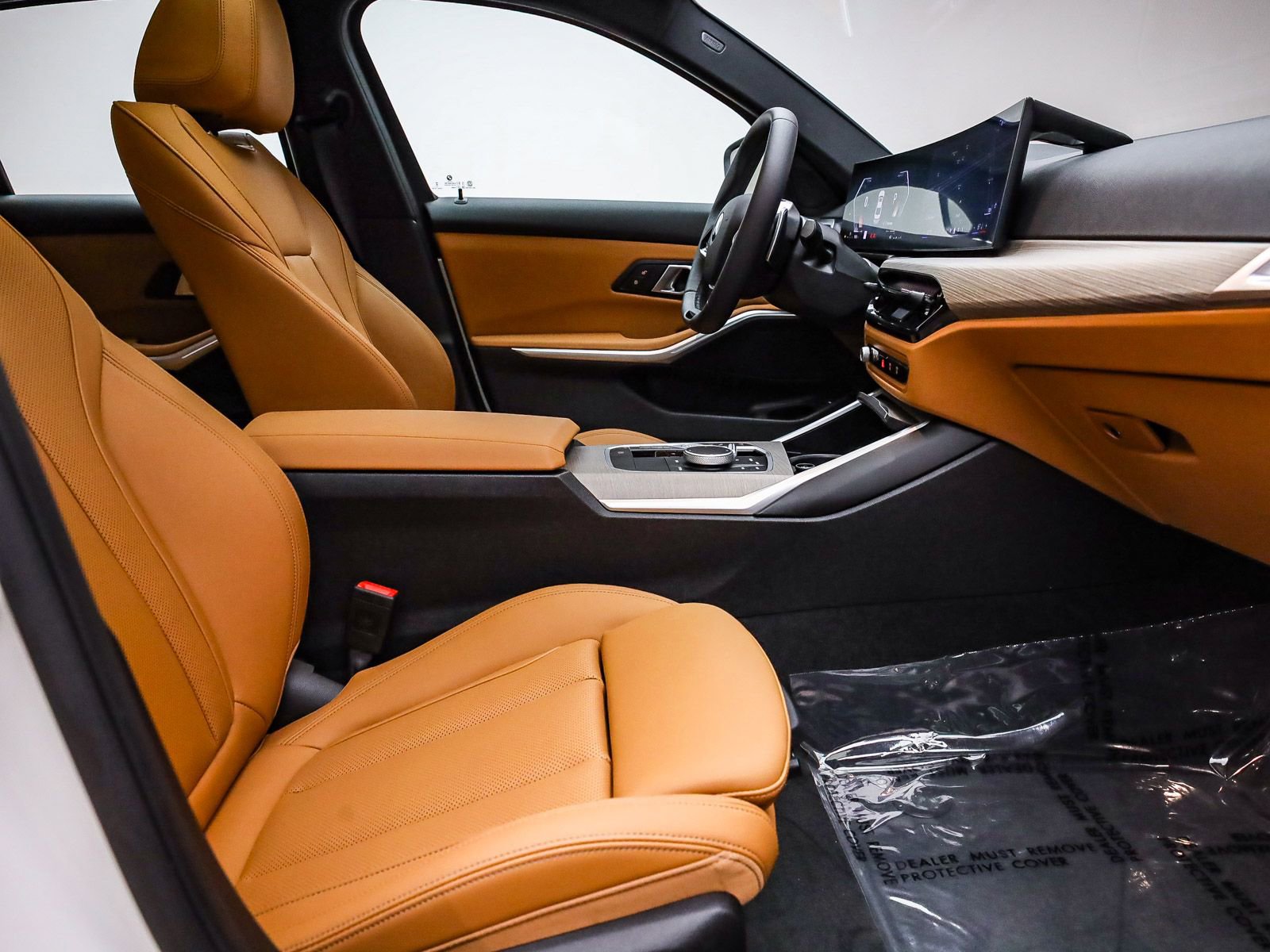 Used 2025 BMW 330i Sedan w/ Convenience Package image 19