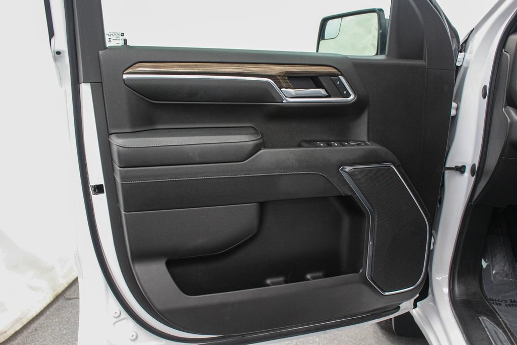 Used 2024 Chevrolet Silverado 1500 LT w/ Work Truck Package AWD/4WD image 13