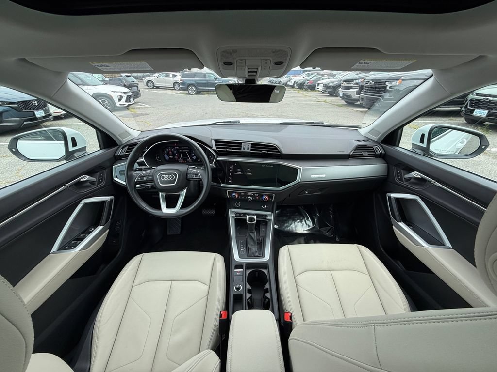 Used 2024 Audi Q3 2.0T Premium AWD/4WD image 22