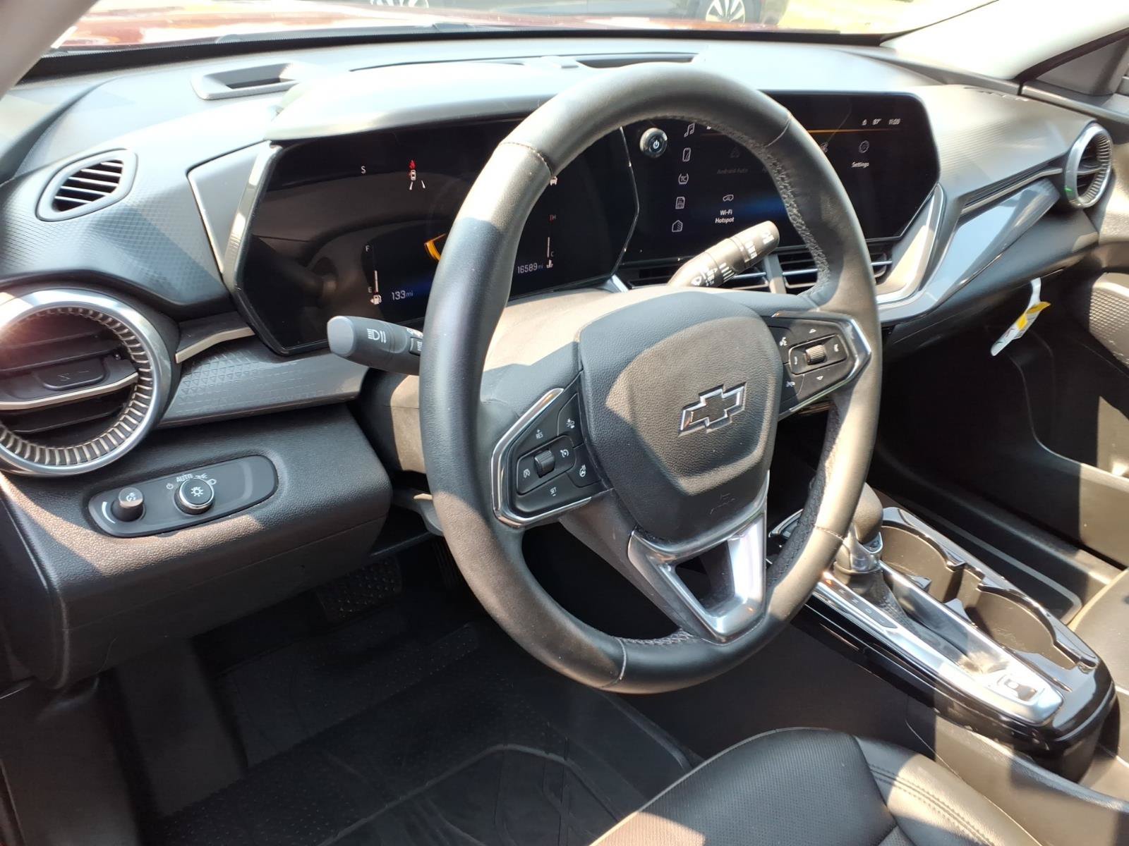 Used 2024 Chevrolet Trax ACTIV FWD image 8