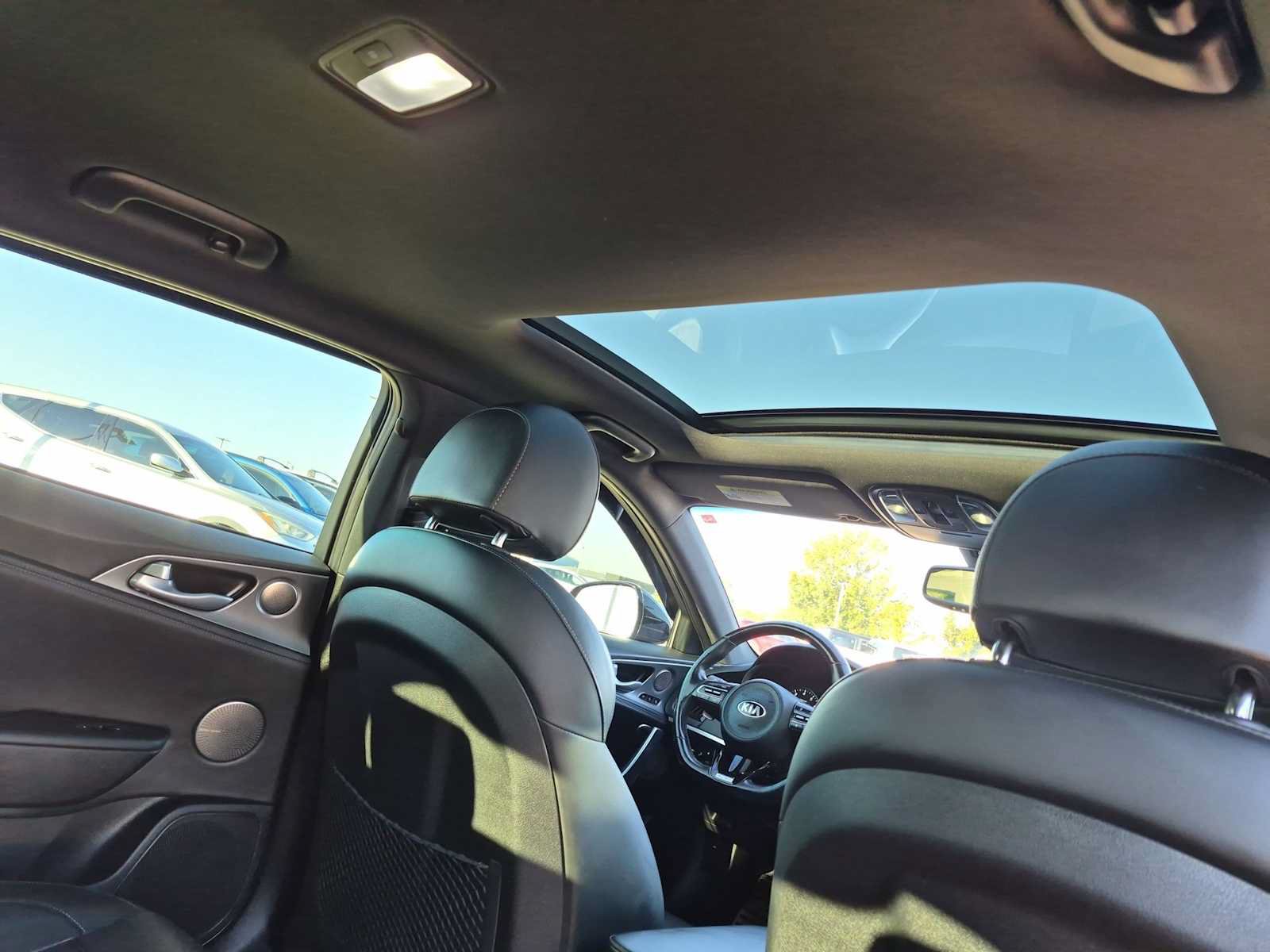 Used 2019 Kia Stinger GT2 AWD/4WD image 29