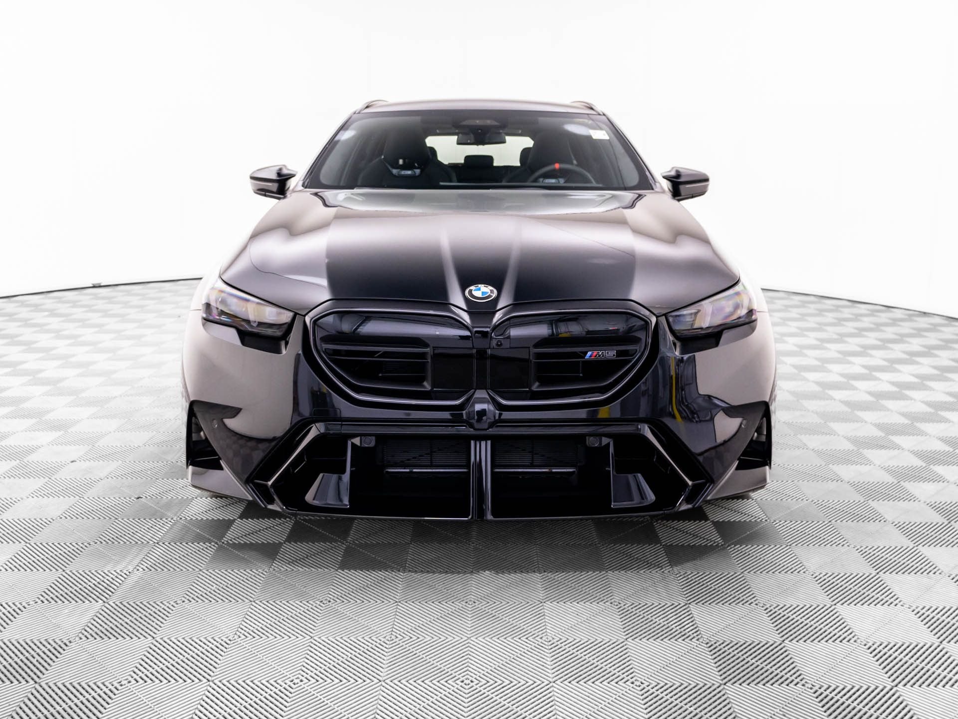 New 2027 BMW M5 Touring AWD/4WD image 10
