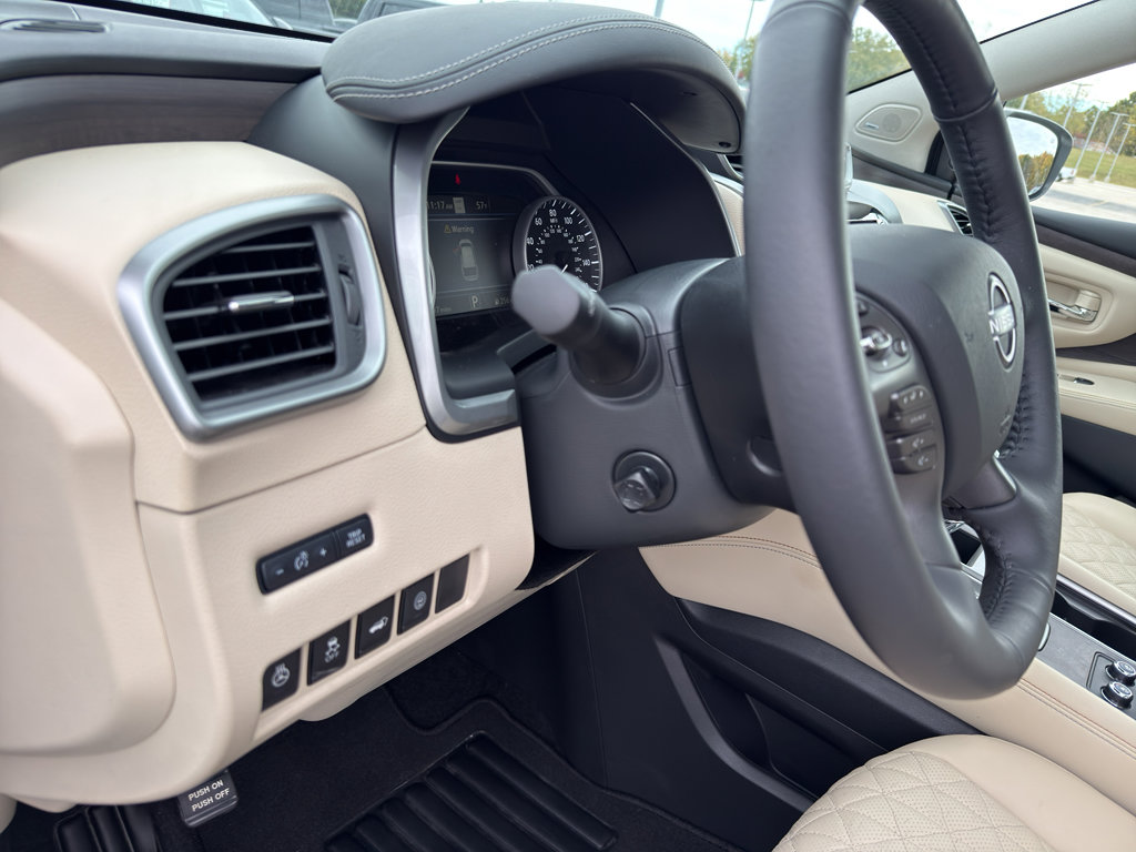 Certified 2024 Nissan Murano Platinum w/ Cargo Package image 14