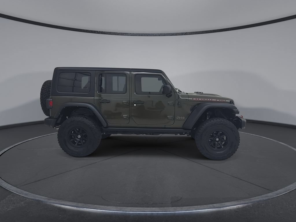 Used 2023 Jeep Wrangler Unlimited Rubicon w/ Cold Weather Group AWD/4WD image 7