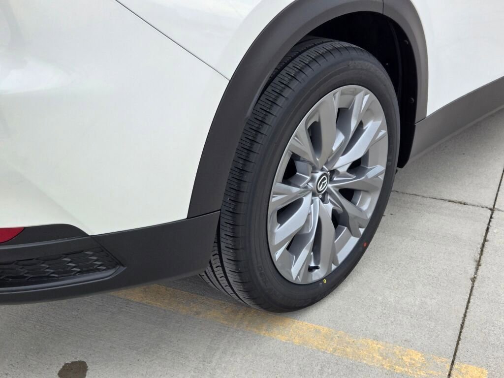 New 2026 MAZDA CX-90 3.3 Turbo w/ Preferred Package image 12