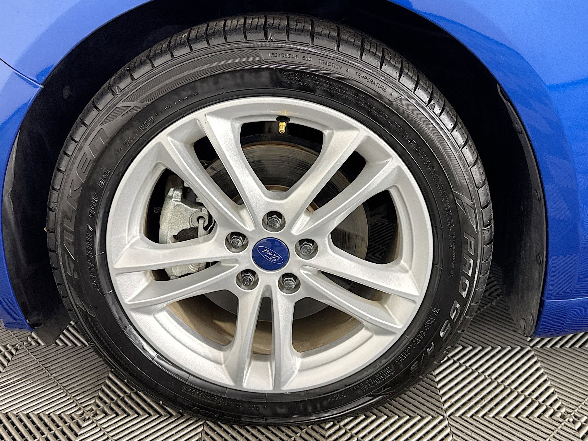 Used 2018 Ford Fusion S image 37
