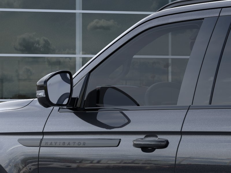 New 2026 Lincoln Navigator Reserve w/ Jet Appearance Package AWD/4WD image 20