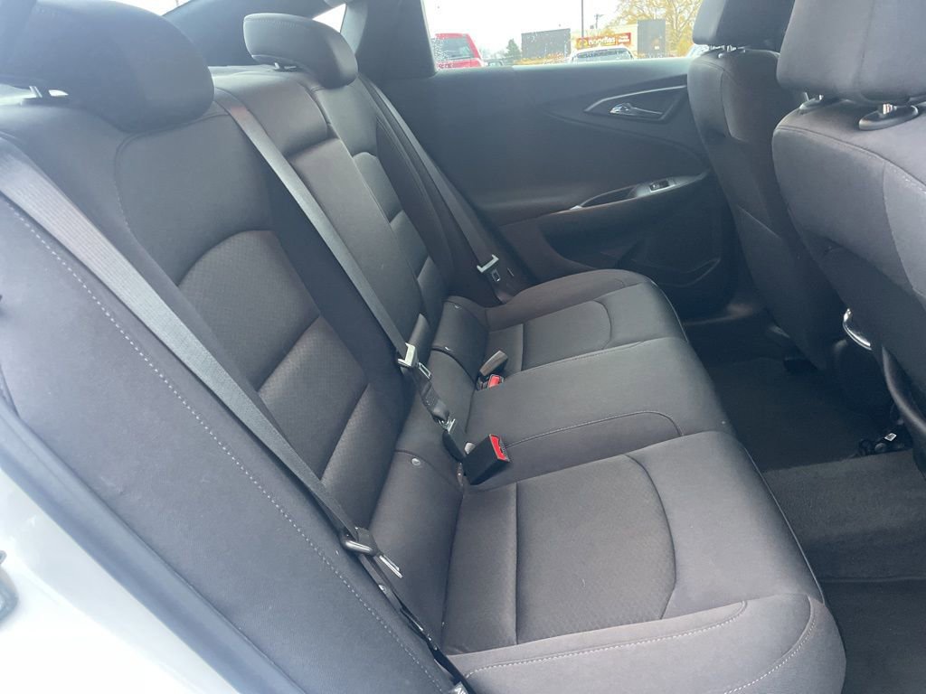 Certified 2024 Chevrolet Malibu LT image 25