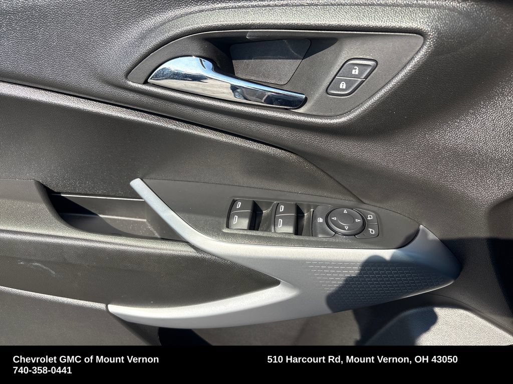 Used 2024 Chevrolet Trax LS FWD image 13