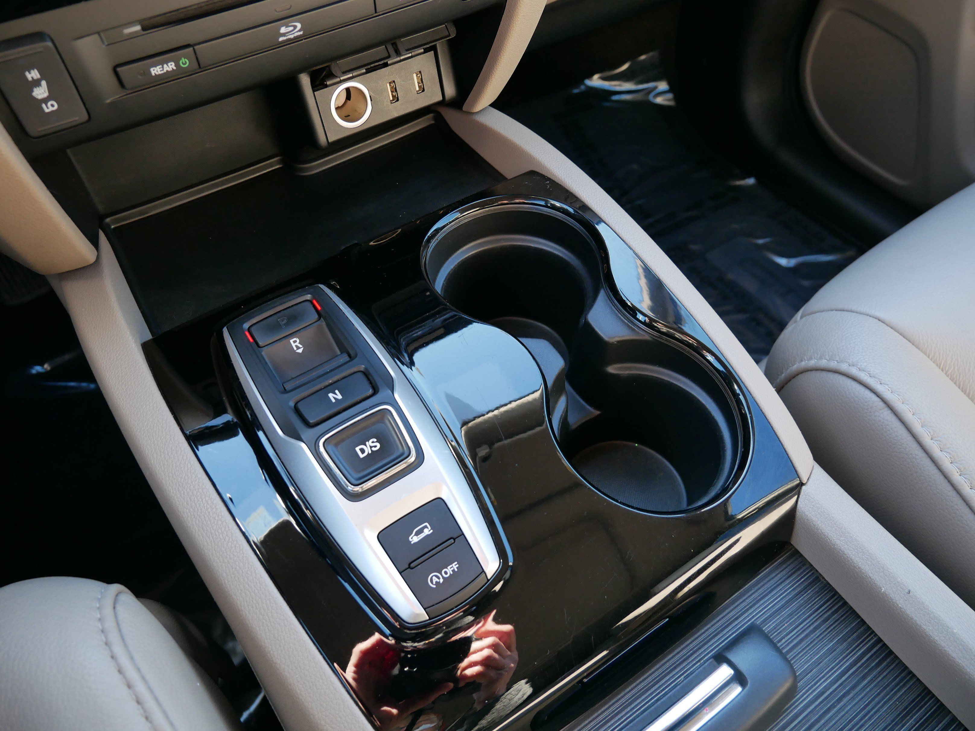 Used 2017 Honda Pilot Touring image 24