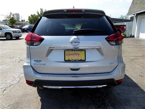 Used 2017 Nissan Rogue SV image 7