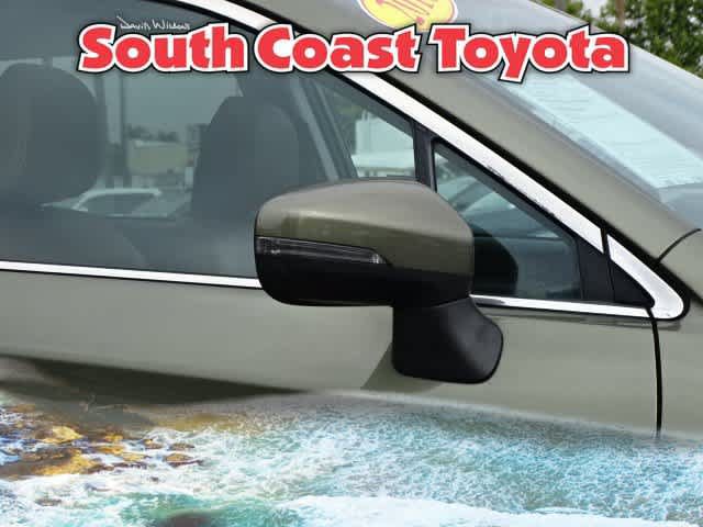 Used 2018 Subaru Outback 3.6R Touring AWD/4WD image 7