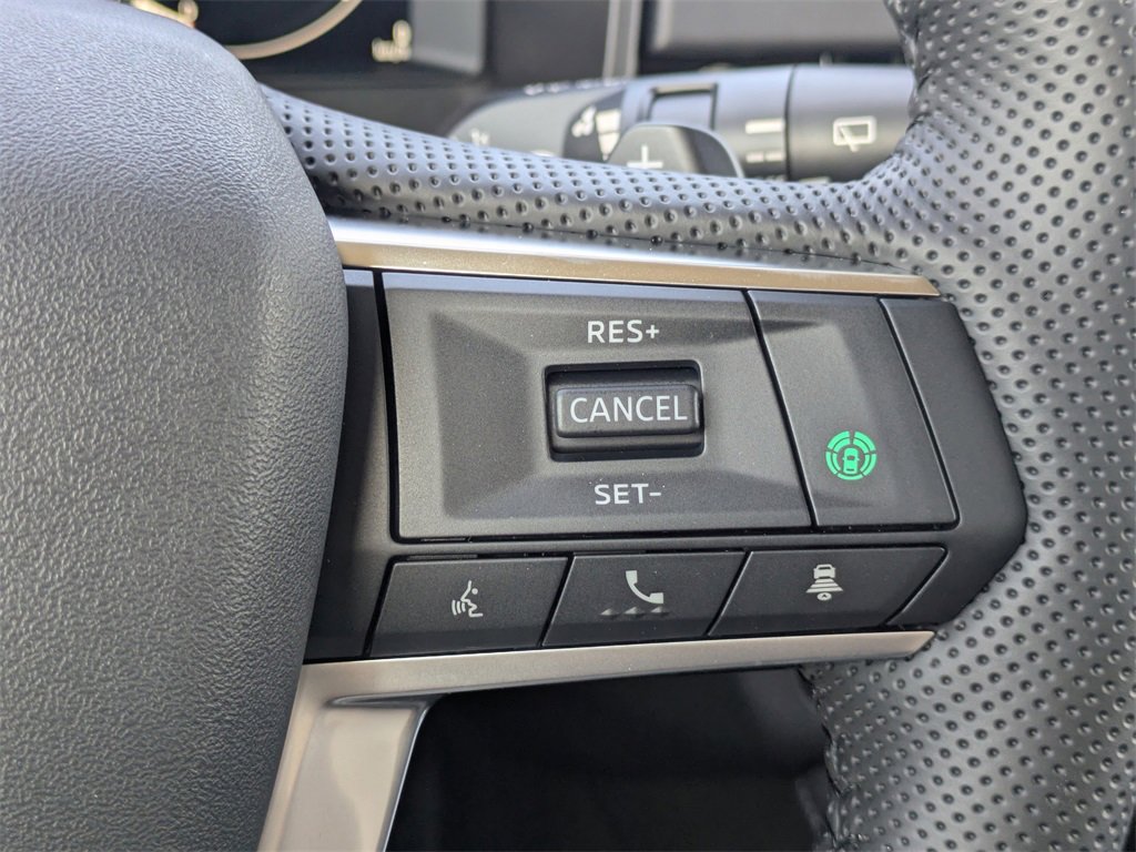 New 2025 Mitsubishi Outlander SEL image 28