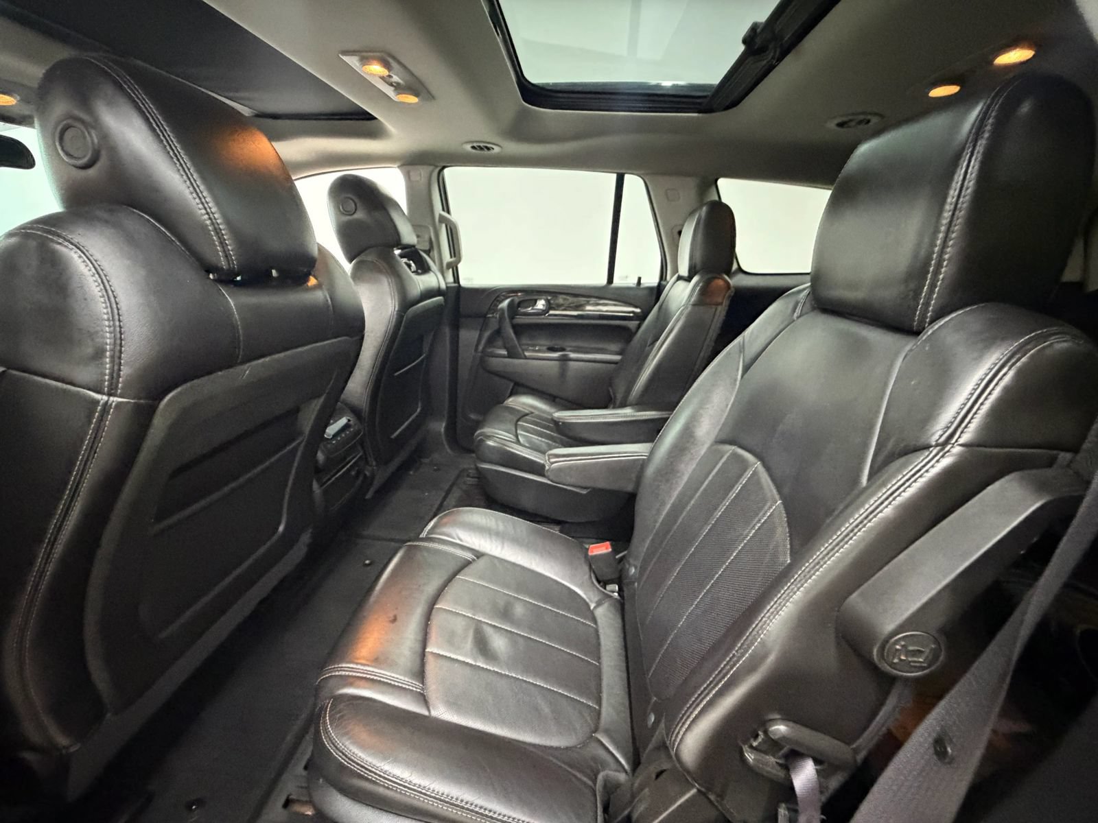 Used 2013 Buick Enclave Premium AWD/4WD image 16