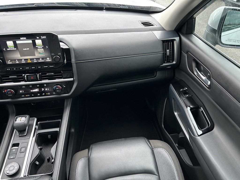 Used 2022 Nissan Pathfinder SL image 36