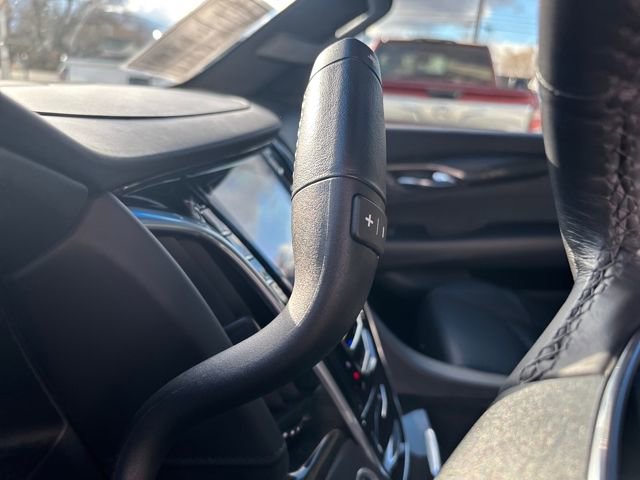 Used 2019 Cadillac Escalade ESV Platinum image 27