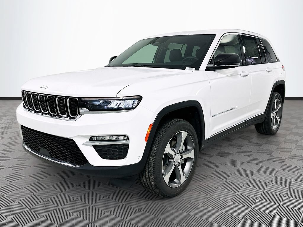 New 2025 Jeep Grand Cherokee Limited w/ Luxury Tech Group II AWD/4WD image 22