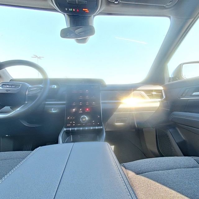 Used 2026 GMC Terrain Elevation FWD image 25