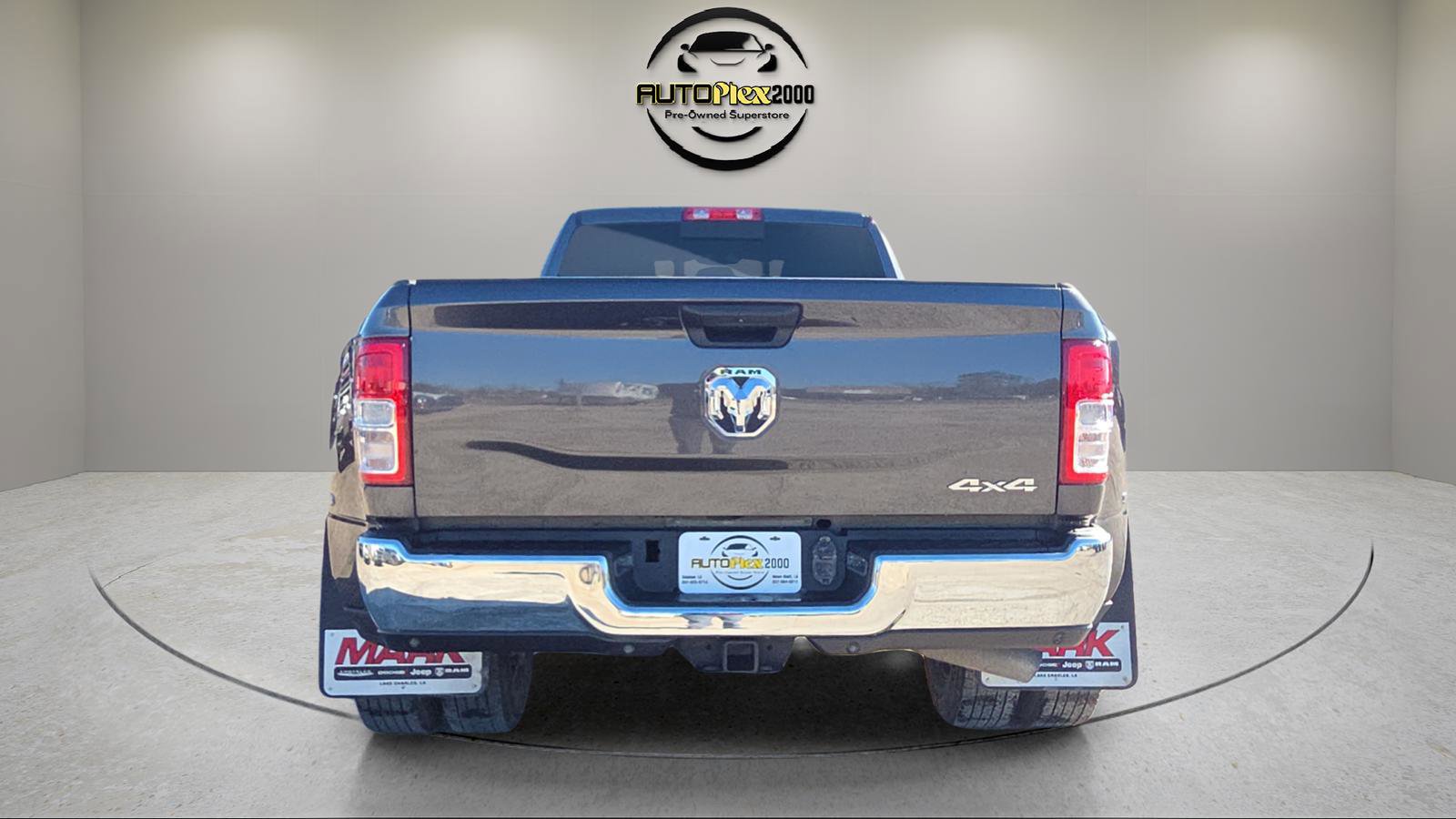 Used 2024 RAM 3500 Tradesman w/ Chrome Appearance Group image 6