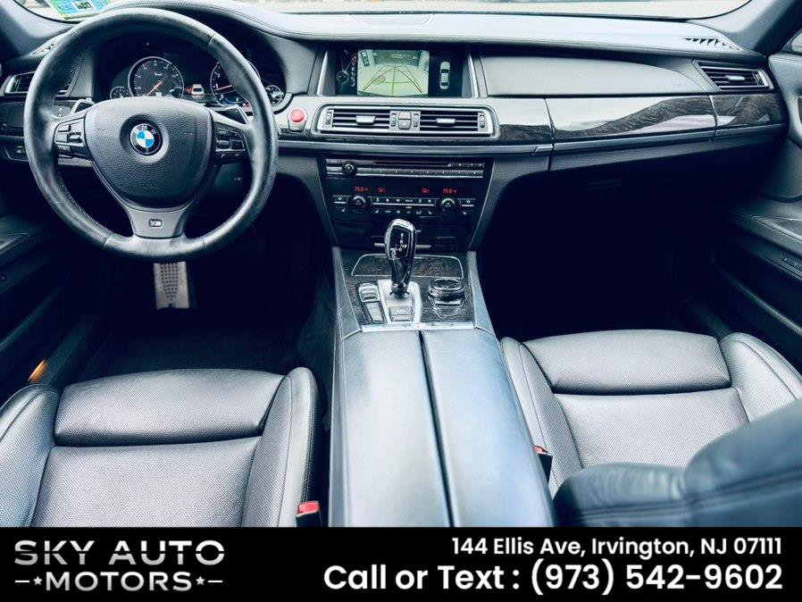 Used 2014 BMW 750Li xDrive AWD/4WD image 9