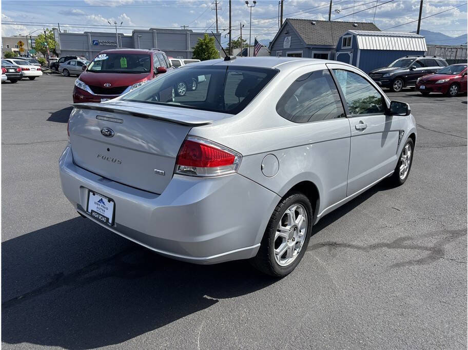 Used 2008 Ford Focus SES FWD image 5