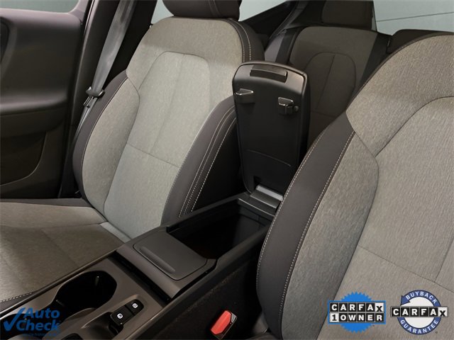 Used 2025 Volvo XC40 B5 Core image 56