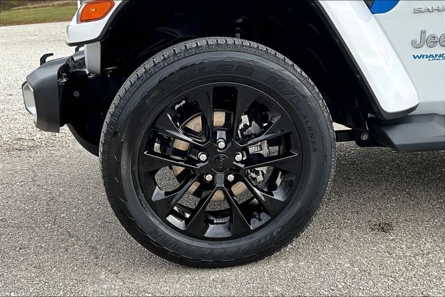 Used 2021 Jeep Wrangler Unlimited Sahara image 8