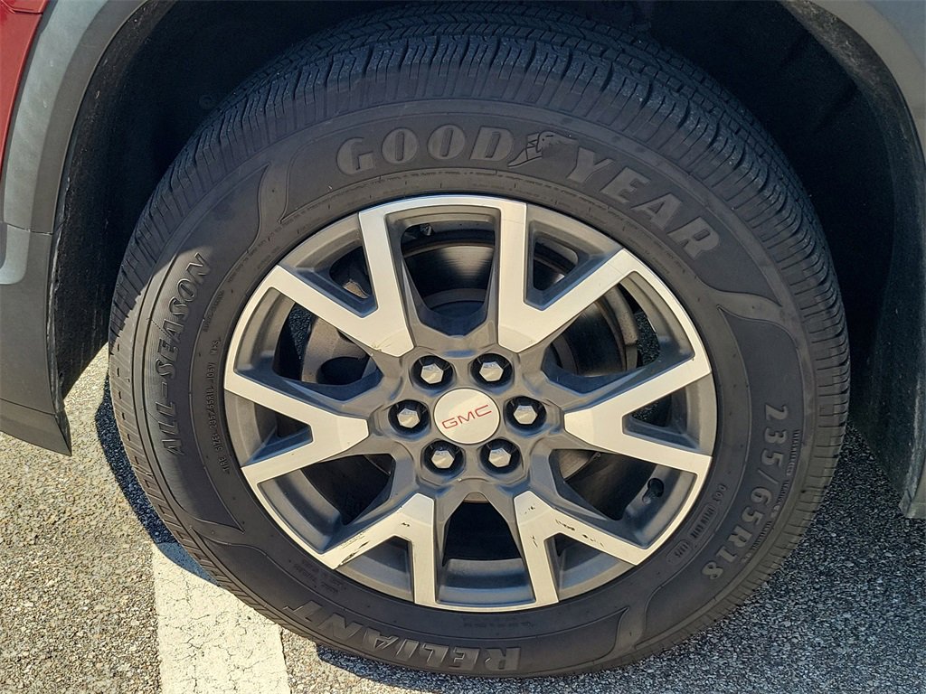 Used 2020 GMC Acadia SLE w/ Driver Convenience Package image 11